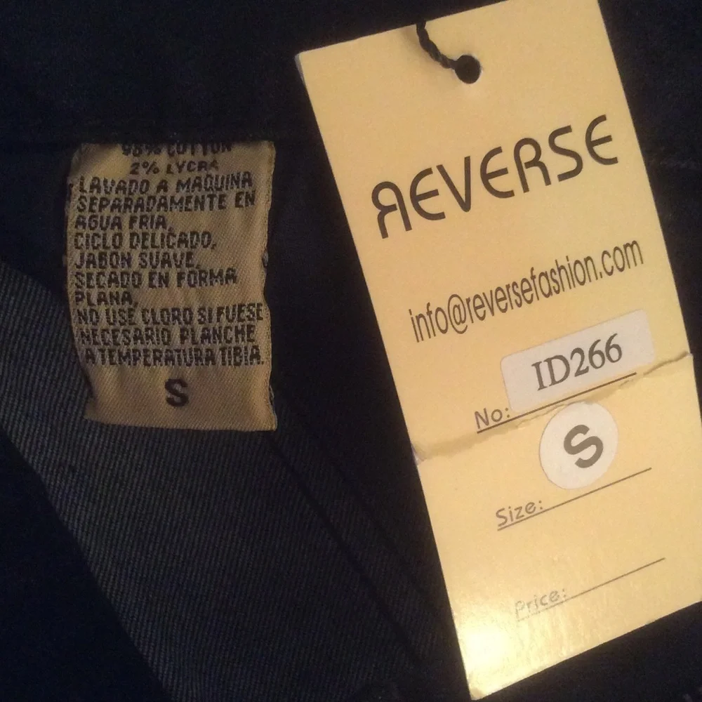 NWT Reverse Heart Jean Shorts Junior Small